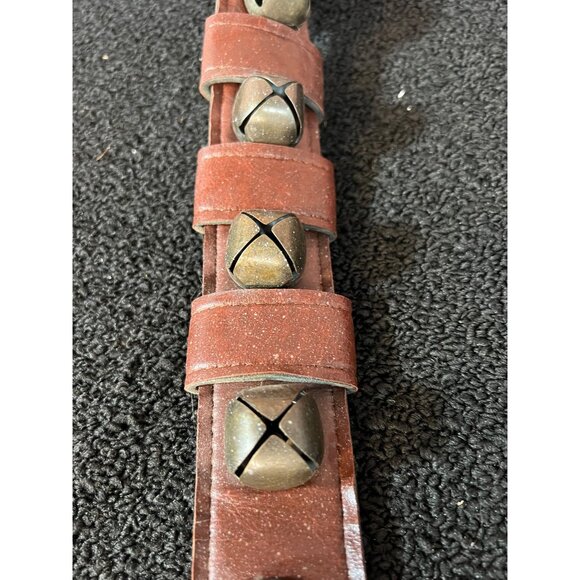 Vintage Leather Strap With Brass Sleigh Jingle Christmas Bells C3 - Picture 3 of 4